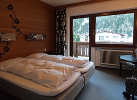 Collage Haus Thomas_3