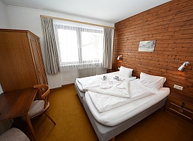 Collage Haus Lattacher_2.JPG